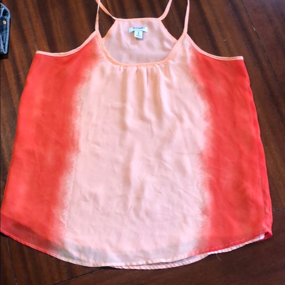 Tie die tank